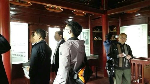 2017年4月18日贵州黔东南政协在区政协陪同下参观考察呈贡魁阁冰心默庐 (2)