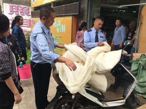 K1024_学校周边食品安全专项整治3