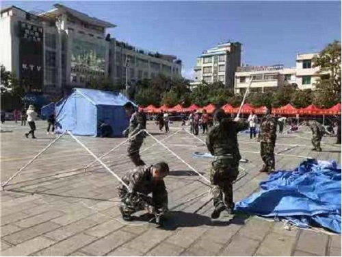 搭帐篷比赛2