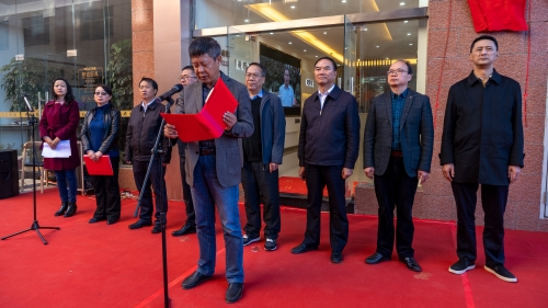 呈贡区人大常委会副主任区总工会党组书记、主席杨旭海进行致辞