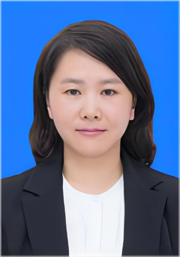 冯丽