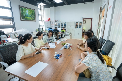 7.到挂钩联系企业调研