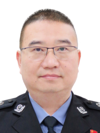 呈贡区公安局党委委员  纪委书记 仵孟皓