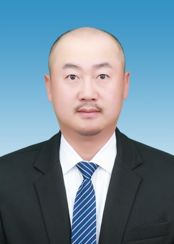 余洋