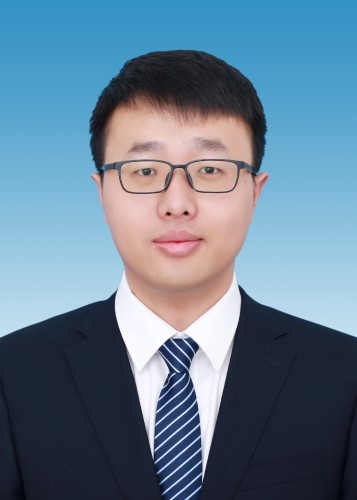 王航