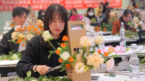 插花