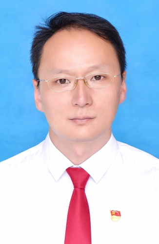 张竣翔
