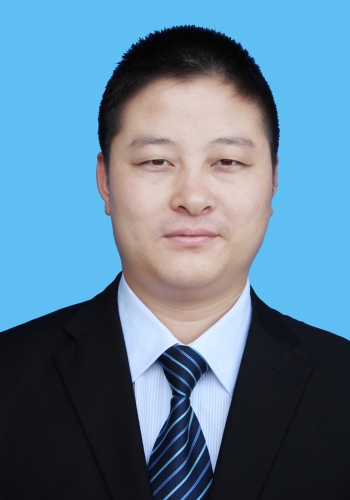 党工委副书记 朱兵