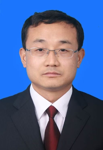 冯丽