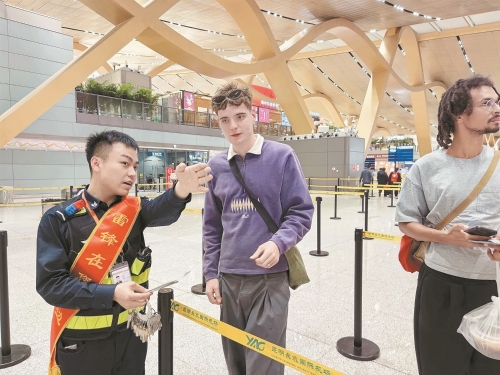 昆明长水国际机场持续提升服务品质，让旅客出行更舒心、省心、安心。